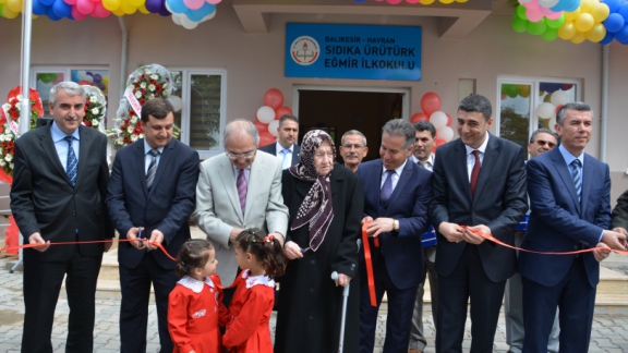 Havran Sıdıka Ürütürk Eğmir İlkokulu Törenle Açıldı