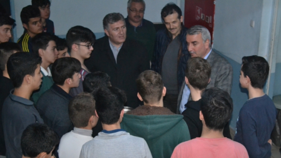 İl Milli Eğitim Müdür Vekili Ahmet Cengiz, Okul Ziyaretlerine Devam Ediyor