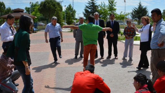 İl Milli Eğitim Müdür V. Ahmet Cengizden Özel Eğitim Kurumlarına Ziyaret