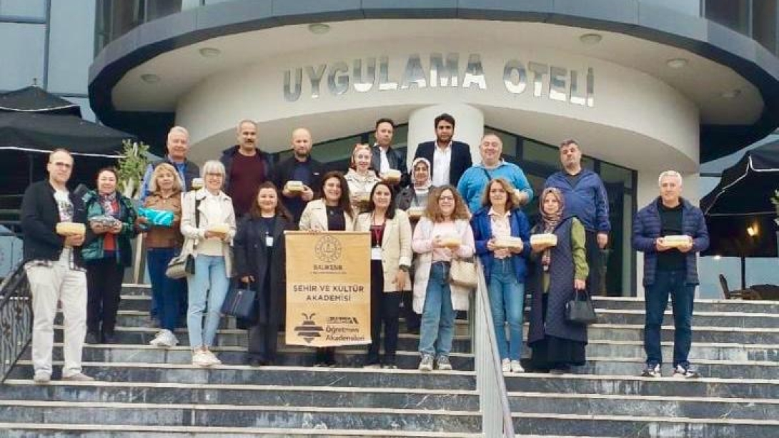 Balıkesir'in Tatlı Mirası: Höşmerim Yapımıyla Kültürel Bir Yolculuk