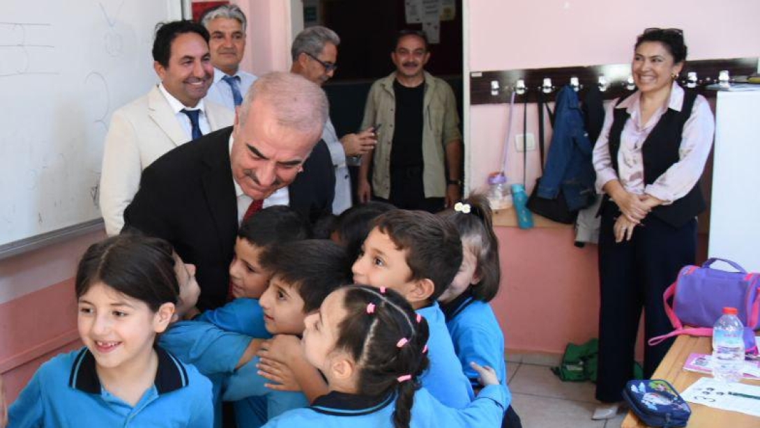 İl Müdürümüz Murat Demir'den Ayvalık'ta Eğitim Odaklı Ziyaretler